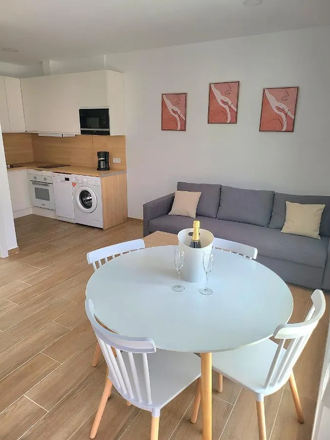Apartamento Nuevo En Planta Baja C Con Piscina Y Solarium 巴尔巴特 西班牙